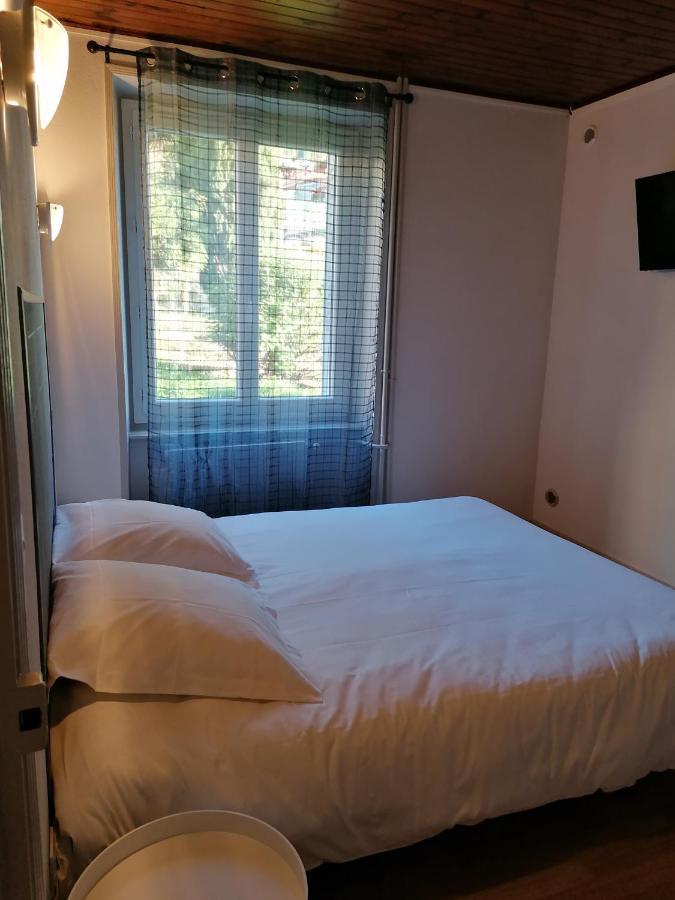Hotel-Restaurant Le Matibyll Guilherand-Granges Екстериор снимка